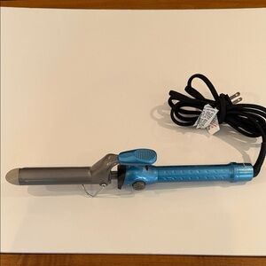 Babyliss PRO Nano Titanium Curling Iron 1”